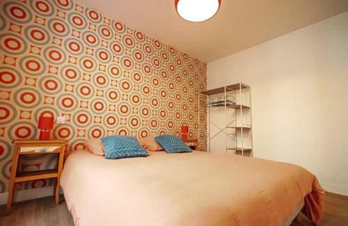 Agen Appartement | Le Seventies & Spa Appartement spacieux et athypique, cœur du centre ville