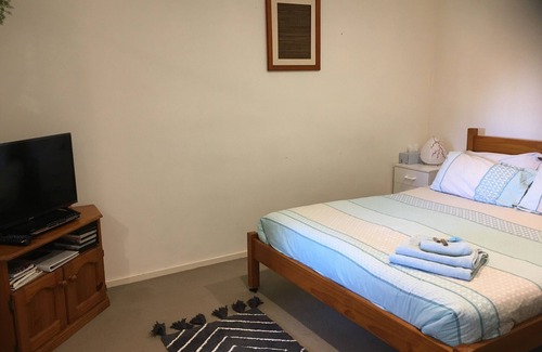 Woollamia Hôtel | Le Shack - Studio au bord de la rivière