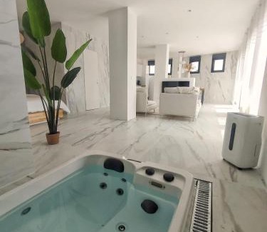 Bagneres-de-Bigorre Chalet De Ski | Le Spa du Bedat