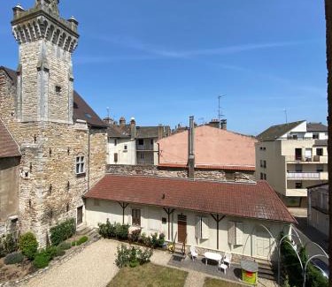 Chalon-sur-Saone Appartement | Le Splendid by Paka