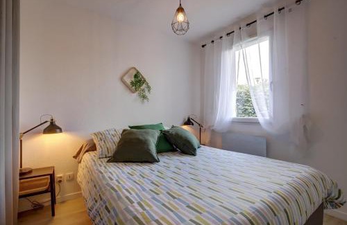 Gaillac Appartement | Le Sporting Land - avec entrée autonome, parking privé & sa piscine ! -