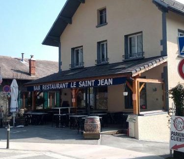 Saint-Jean-de-la-Porte Lit Et Petit-Déjeuner | Le St Jean Bis