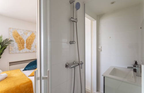 Bourg-l'Eveque Appartement | Le Studio de l'Ange - Vue imprenable