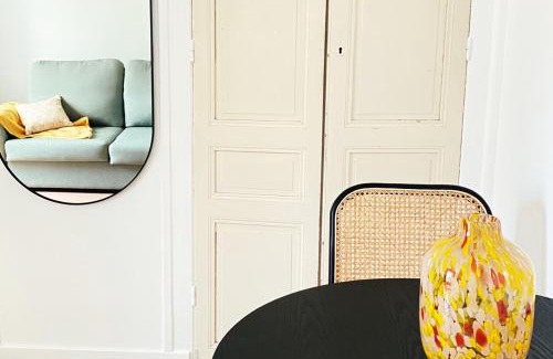 Deols Appartement | Le Studio Design ⸱ Stationnement gratuit ⸱ Fibre