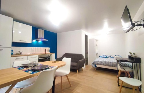 Montaubert - Rille - Saint-Sulpice Appartement | Le studio du château