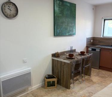 Paraza Appartement | Le studio du port