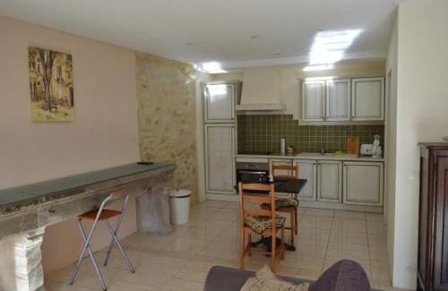 Azille Appartement | Le Studio
