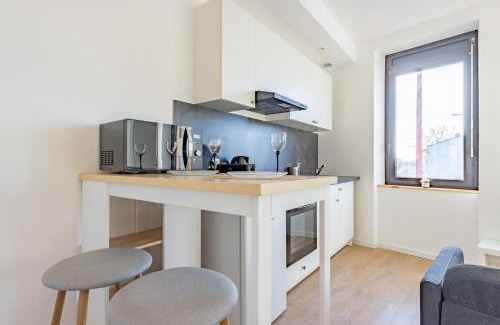Castelsarrasin Appartement | Le studio Sicre proche commdités parking facile