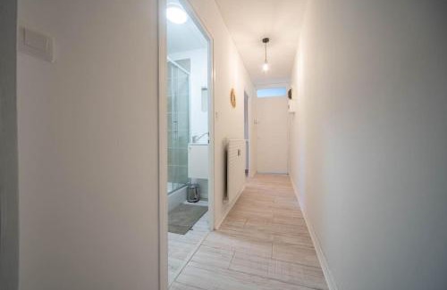 Chalon-sur-Saone Appartement | Le studio tropical