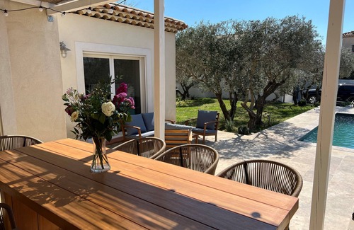 Marignane Villa | Le sud farniente - Villa avec piscine et oliviers