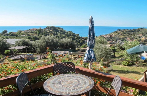 San Lorenzo al Mare Maison | Le Terrazze del Geco Bungalow A (SLR300) by Interhome