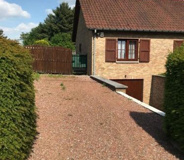 Moustier-sur-Sambre Maison | Le Valdine