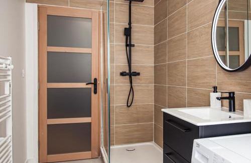 Chateauroux Appartement | Le Vintage- Gare/centre, tout équipé, refait à neuf, climatisation