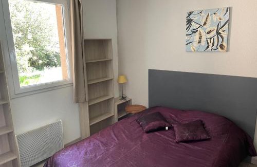 Equemauville Appartement | Le voilier. Honfleur T2 dans résidence avec piscine