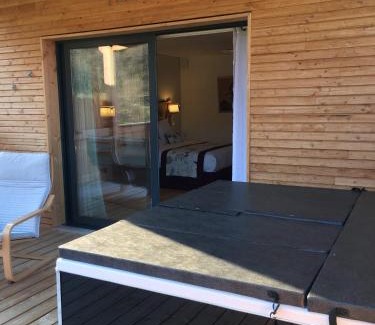 Torsiac Lit Et Petit-Déjeuner | Le Volcan des Sens, chambres d'hotes de luxe et SPA privatif