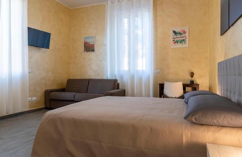 Milan Appartement | Leader Apartment 1 - Monzino - Hockey MSG Arena - Linate -