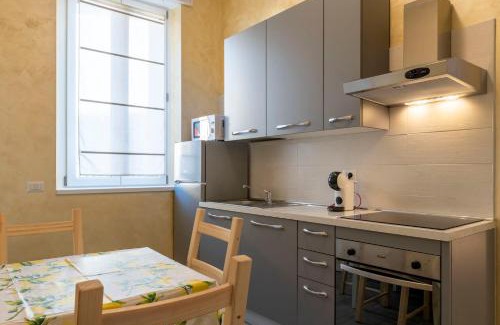 Milan Appartement | Leader Apartment 1 - Monzino - Hockey MSG Arena - Linate -