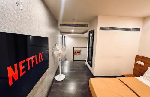 Mahipalpur Extension Appartement | Leafyinn Comfy Loft