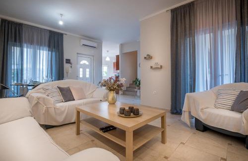 Preveza Maison | Leas House