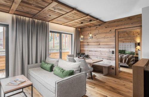 Warth Chalet De Ski | Lech Valley Lodge