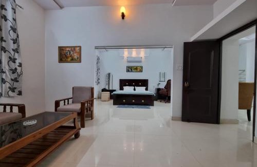 Jabalpur Appartement | Leela Homestay Jabalpur - Lily - 2 BHK Luxury appartment