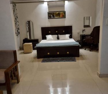 Jabalpur Appartement | Leela Homestay Jabalpur - Lily - 2 BHK Luxury appartment