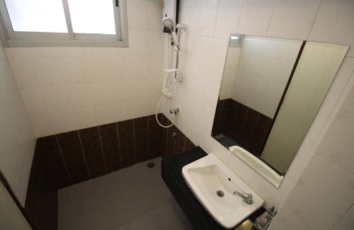 Bang Khen Hôtel | Leelawadee Resotel Raminthra 23