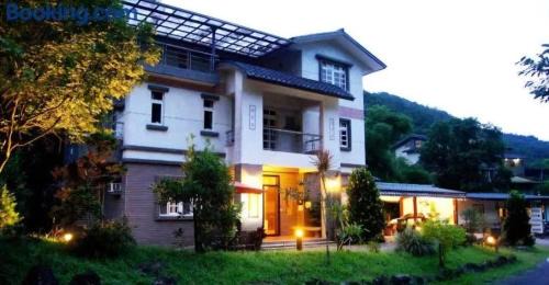 Jiaoxi Maison | Left Bank BnB