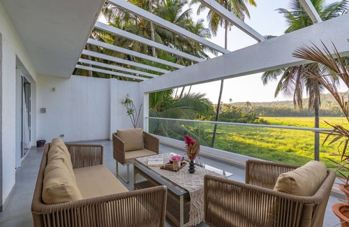 Siolim Villa | Legacy by Hireavilla -5br w Private Pool in Siolim
