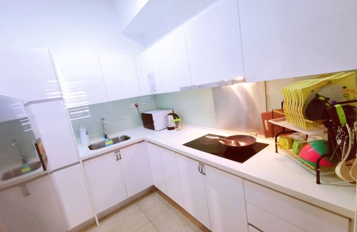 Medini Appartement | Legoland-5min walk @ Happy Glory Suite Kids friendly families 1-8pax wth bathtub