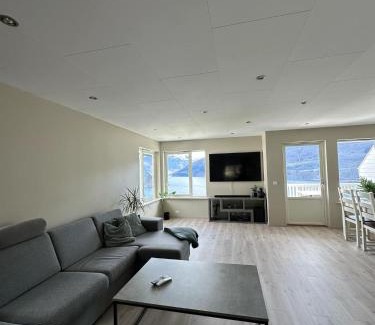 Stryn Appartement | Leilighet med fantastisk utsikt