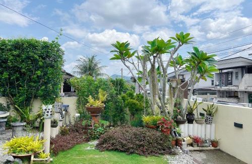 Hulu Selangor Maison | Leisure Homestay