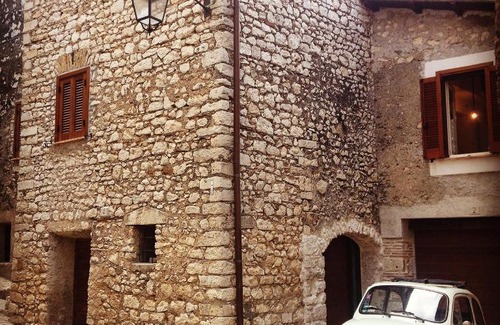 Sermoneta Lit Et Petit-Déjeuner | Lelive Bed and Breakfast