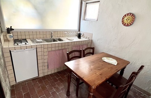 Panza Appartement | "Lemon cottage" with patio with garden, swimming pool and spa hot tub