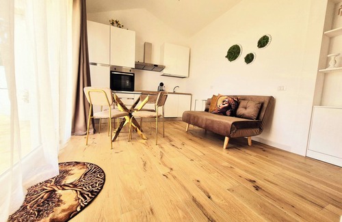 Piscinas Maison | Lemon Court Suite Piscinas