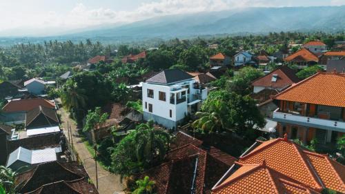 Anturan Hôtel | Lemon Tree Hotel Bali