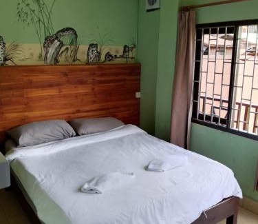Vang Vieng Hôtel | Leng Saysana Guesthouse