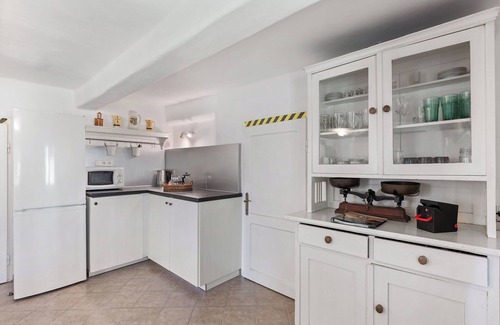 Lenora Maison | Lenora II by Interhome