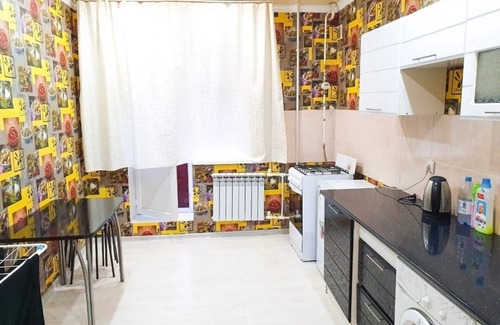 Uralsk Maison | Leon AS # 3 résidentiel avec 12 studios séparés / privés