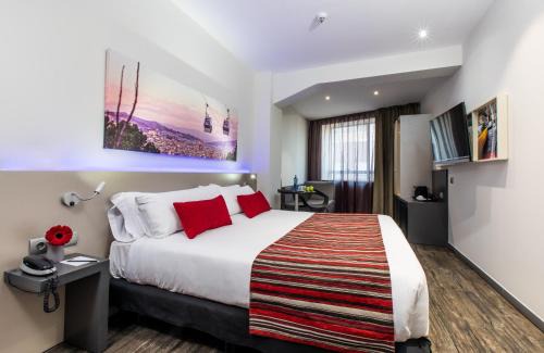 El Camp de l'Arpa del Clot Hôtel | Leonardo Boutique Hotel Barcelona Sagrada Familia