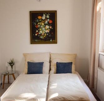 Detmold Appartement | Leonidas Residence - Ihr feines 2 Schlafzimmer Apartment in der Detmold Innenstadt