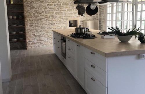 Druyes-les-Belles-Fontaines Maison | Les 3 voeux