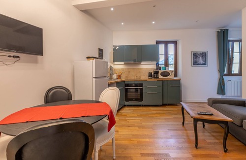 Romorantin-Lanthenay Appartement | Les 3 rois: Appartement Edina, Beauval et Châteaux