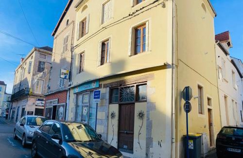 Gannat Appartement | Les 70'S