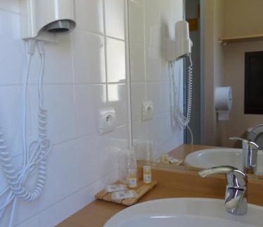 La Motte-d'Aveillans Hôtel | Les Aveilles