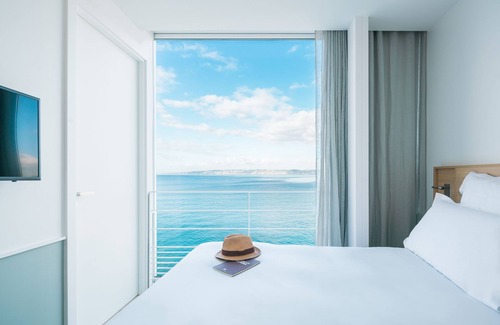 Le Pharo Hôtel | Les Bords de Mer - Fontenille Collection