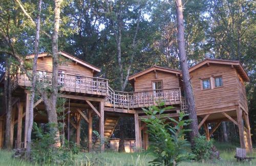 Urval Maison | Les Cabanes du Tertre