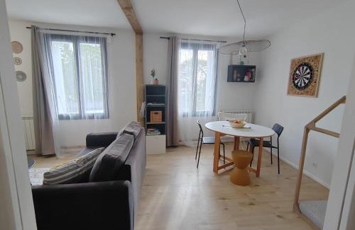 Grisolles Maison | Les Cactus