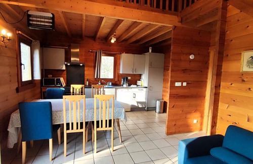 Vireux-Wallerand Maison | LES CHÊNES - VIREUX WALLERAND