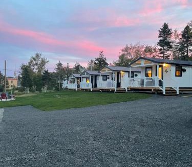Baie Sainte-Catherine Chalet De Ski | Les chalets de la colline inc